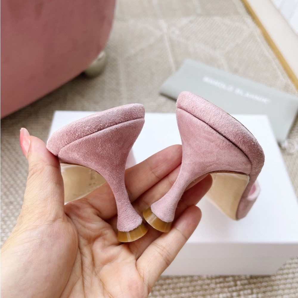 Manolo Blahnik Pink Suede Flower Crystal Buckle Mules heels - Picture 4 of 5